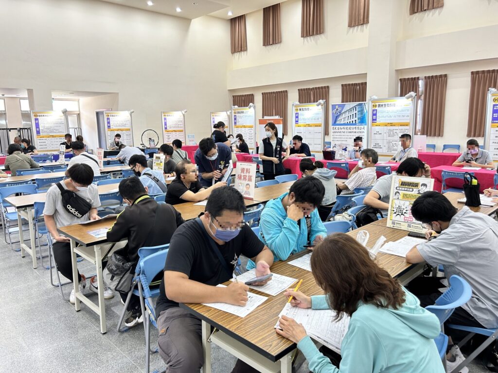 社會新鮮人注意！　潭子區7/9聯合徵才登場-7萬高薪職缺等您來挑戰