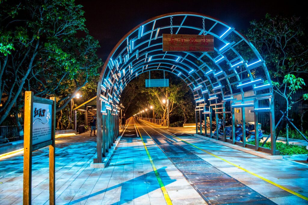 嘉油鐵馬道光環境提升工程　榮獲2025建築園冶獎肯定