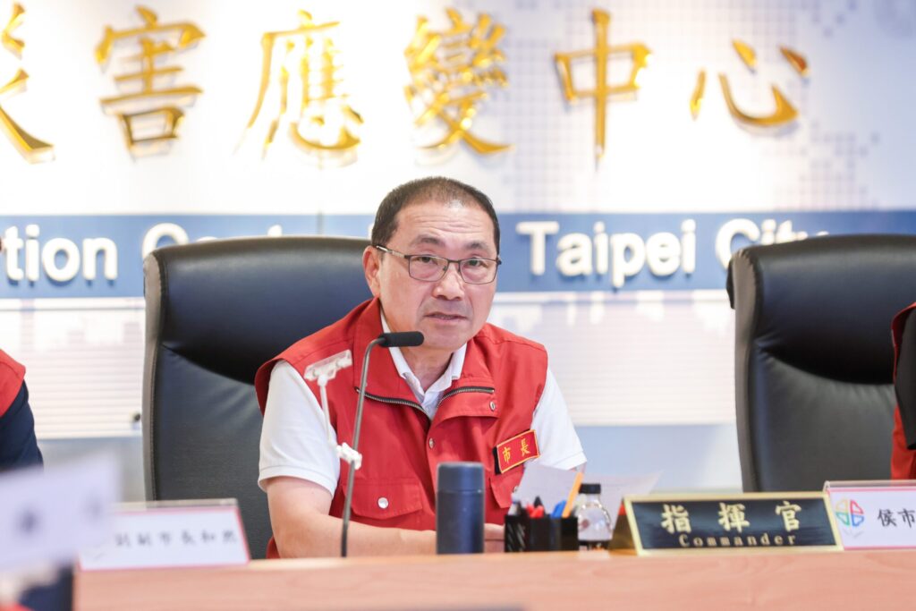 新北市未放颱風假 市長臉書被灌爆 侯友宜:一切決定是專業判斷