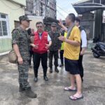 昨旗津污水爆管致住戶淹水　高市府與國軍協力　今出動百人協助住戶復原家園