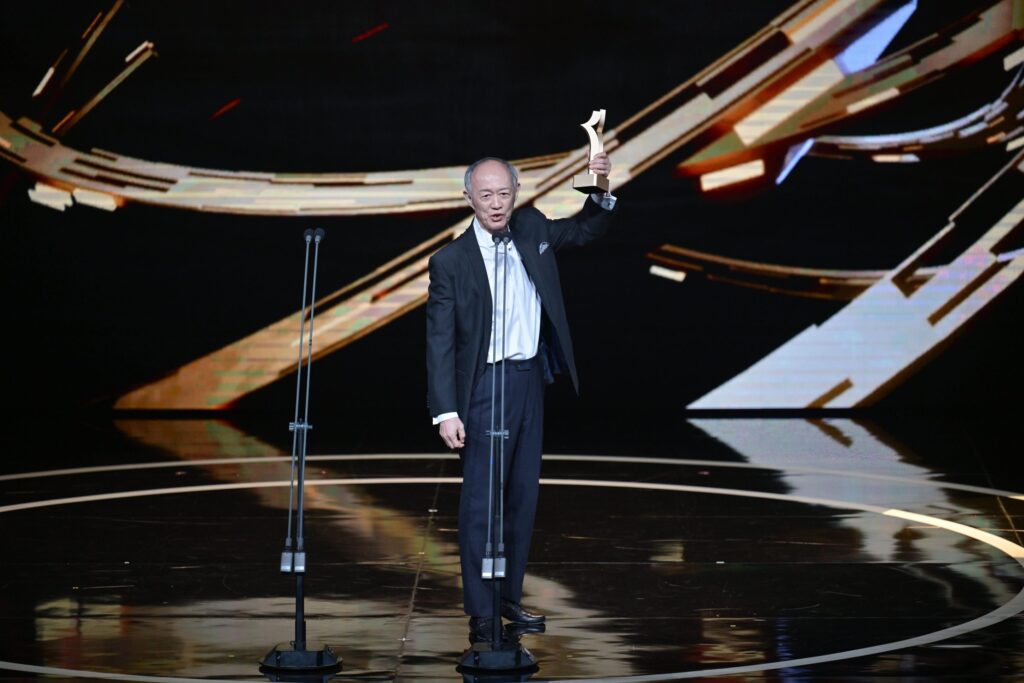 首屆臺北戲劇獎揭曉 金士傑封帝、《父親母親》奪大獎