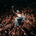 tyson-yoshi-「娶某前」一連開唱三天-「人體衝浪」成經典儀式