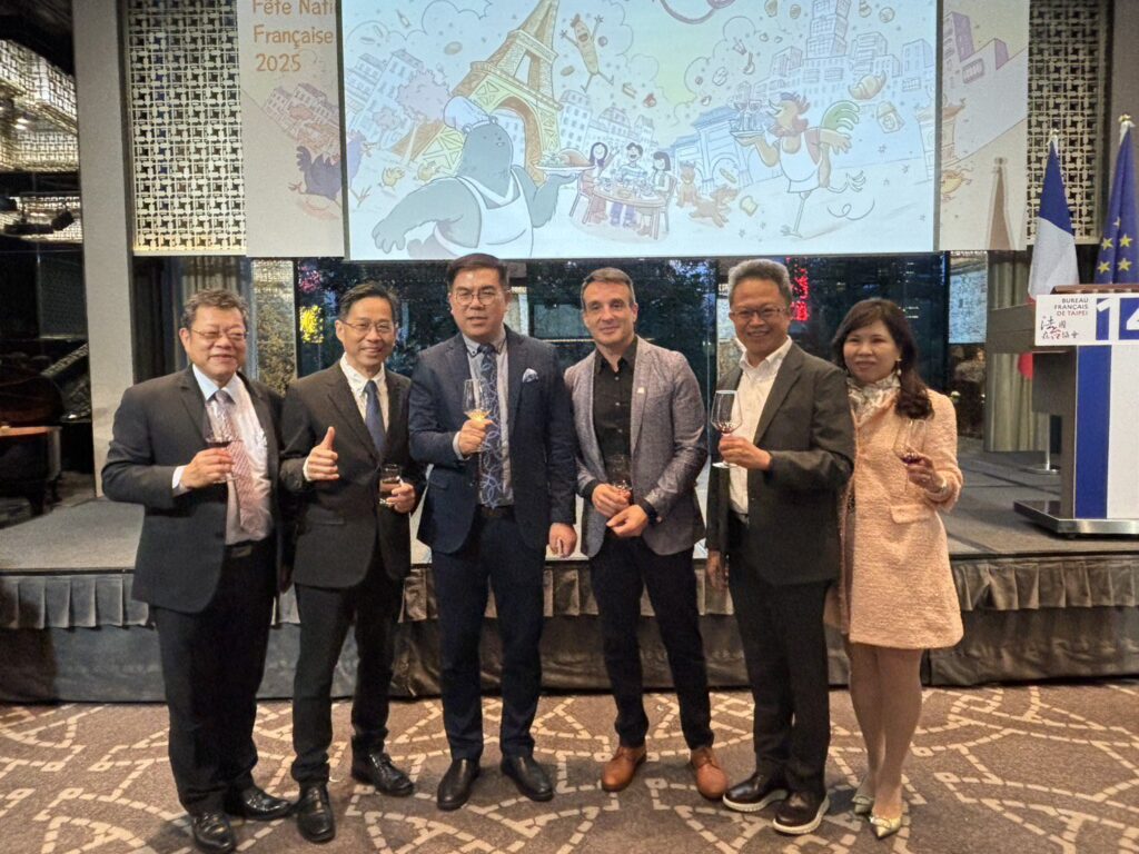 中市府出席法國國慶酒會　盼攜手各國代表推廣城市形象