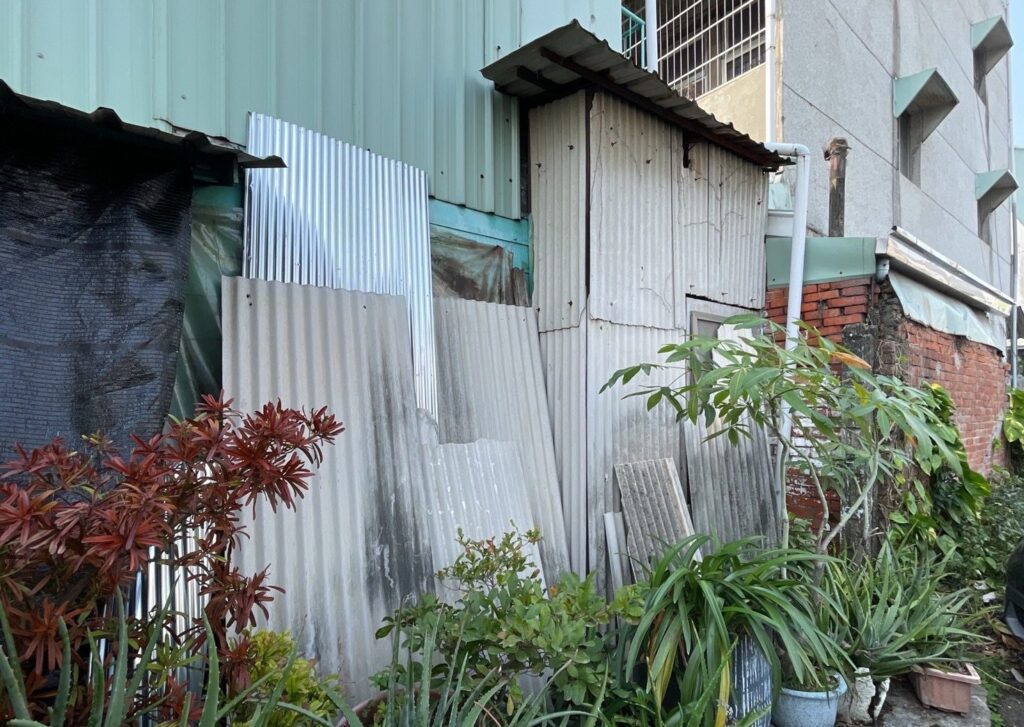 颱風損毀石綿屋頂 嘉市環保局啟動清除申請至8月15日