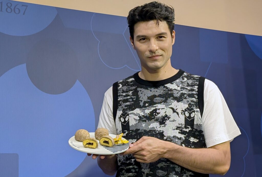 鳳小岳體驗郭元益攜手森永牛奶糖包餡製作-堆疊出熟悉中全新味覺迎接中秋節