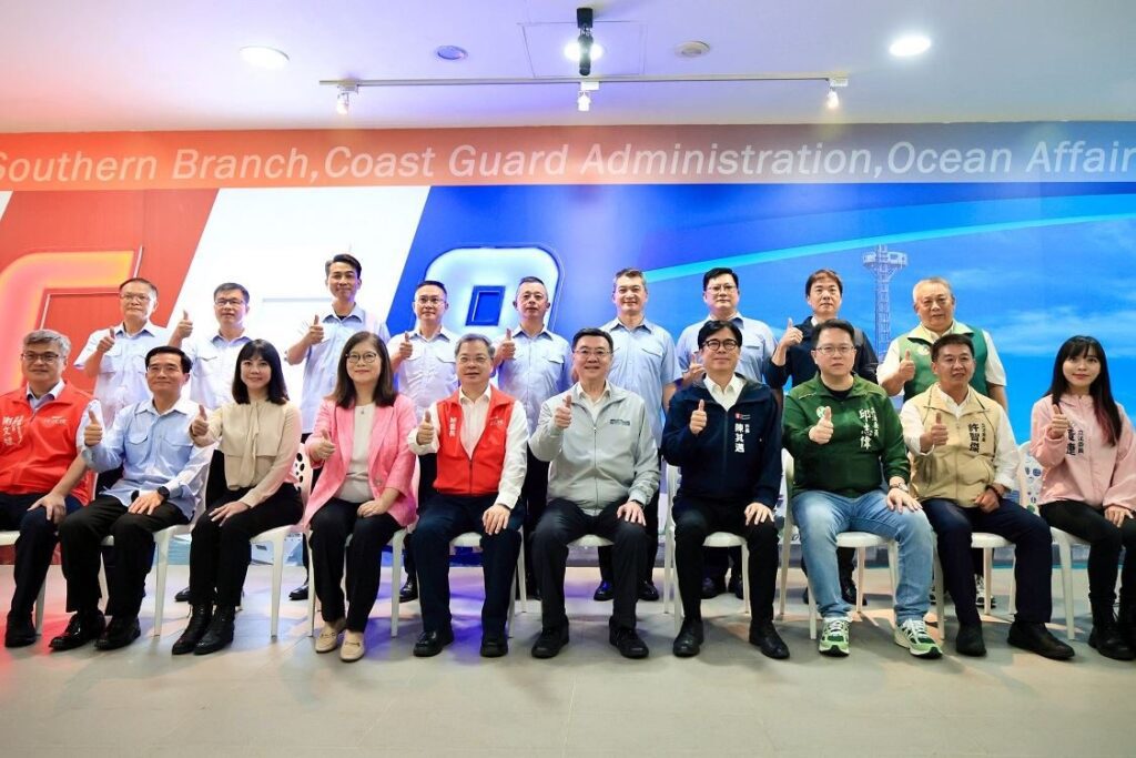 卓榮泰視察興達港海巡基地碼頭整建及浚深工程 陳其邁感謝中央給予地方最大協助