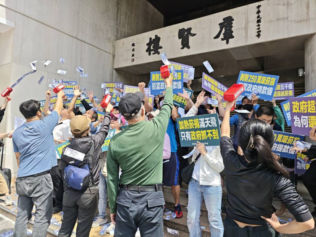 加熱菸品牌遭刻意曲解引發關注　網友批：特定人士操作意圖讓人失焦