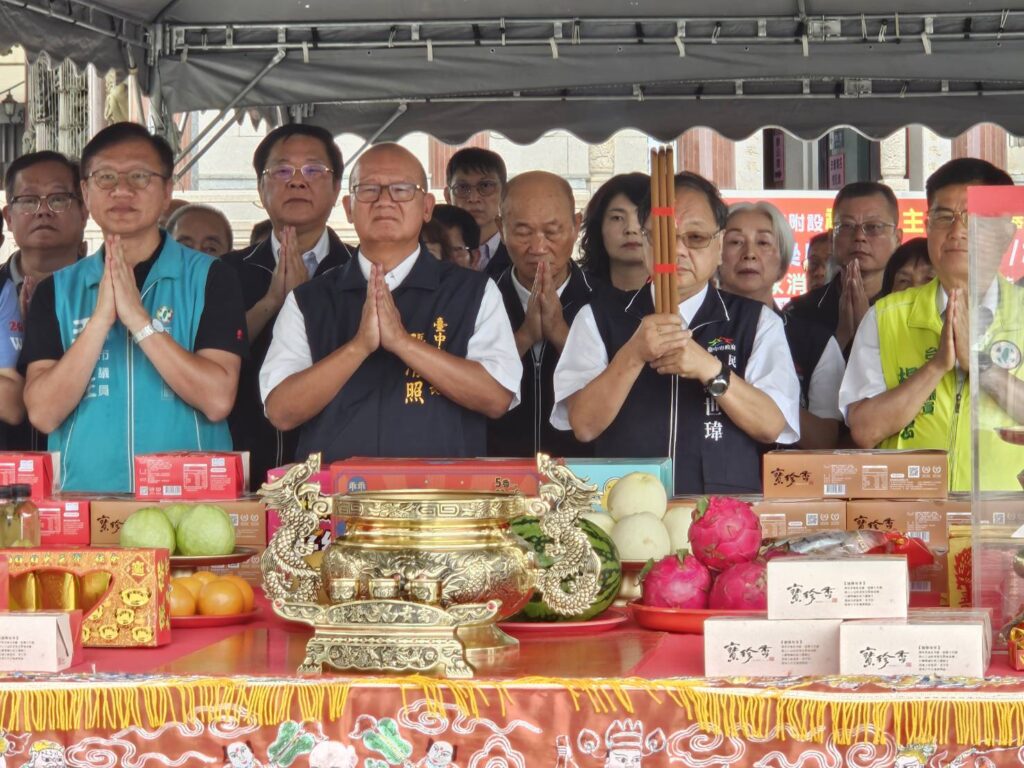 爭取梧棲納骨塔加強耐震力-保障民眾與員工安全　張清照議長參加開工祈福-今年底即可完工