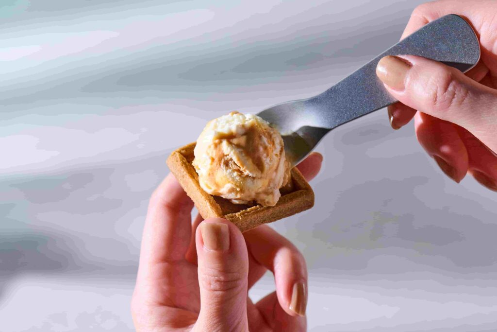 日本-press-butter-sand-焦糖奶油冰淇淋夾心每日限量冰涼上市