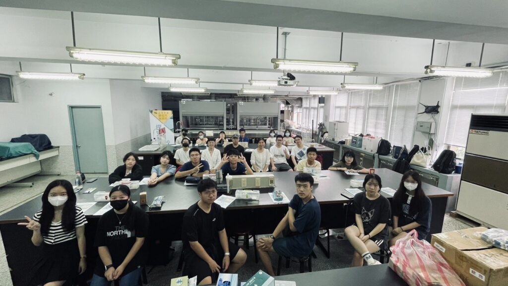 台灣學聯攜手新北教育局打造「探究科學營」