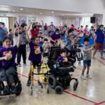 超越障礙　八里教養院運動會　腦麻生克服挑戰舉聖火　共創無障礙運動精神