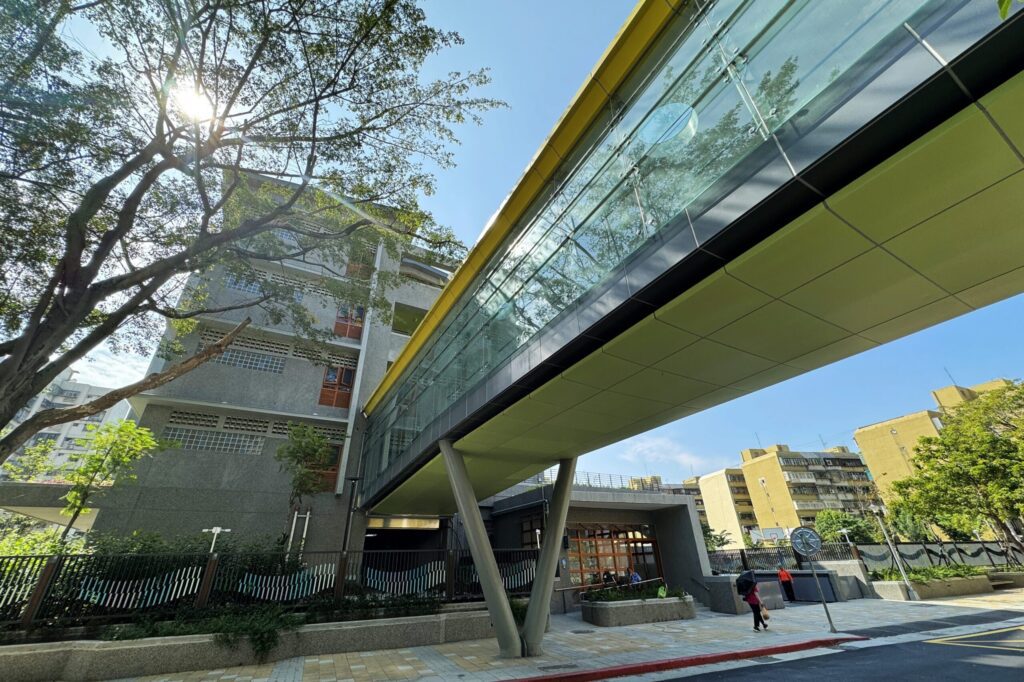 雙基地雙黃金!新和國小全校區綠建築認證達標