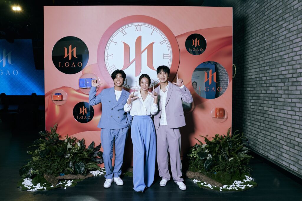 高宇蓁「七年之『養』品牌j.gao七週年揭修護新力作-淬鍊打造療癒美學新境界