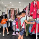 借書還能換衣服！　中市上楓圖書館讓永續生活很時尚