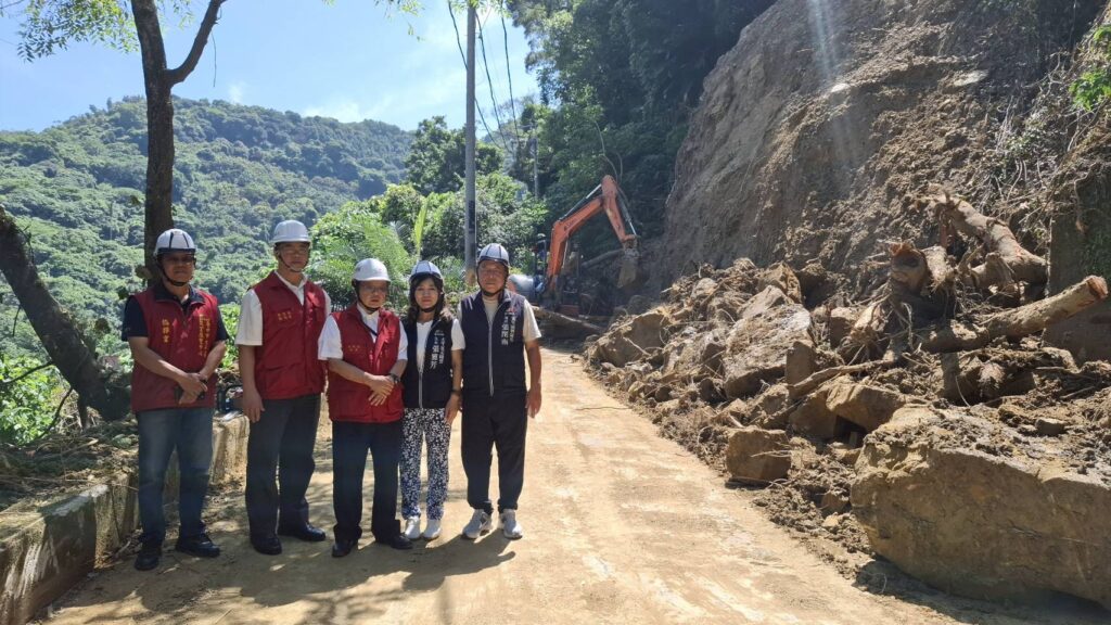 7月雨量破21年紀錄！太平山區農產品運輸受阻　民政局長勘災指示：全力搶通復原