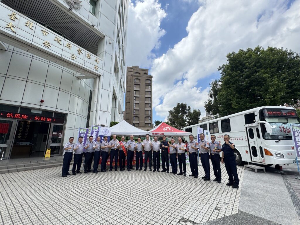 大安分局辦義警常年訓練 實戰課程強化應變能力並表揚17績優人