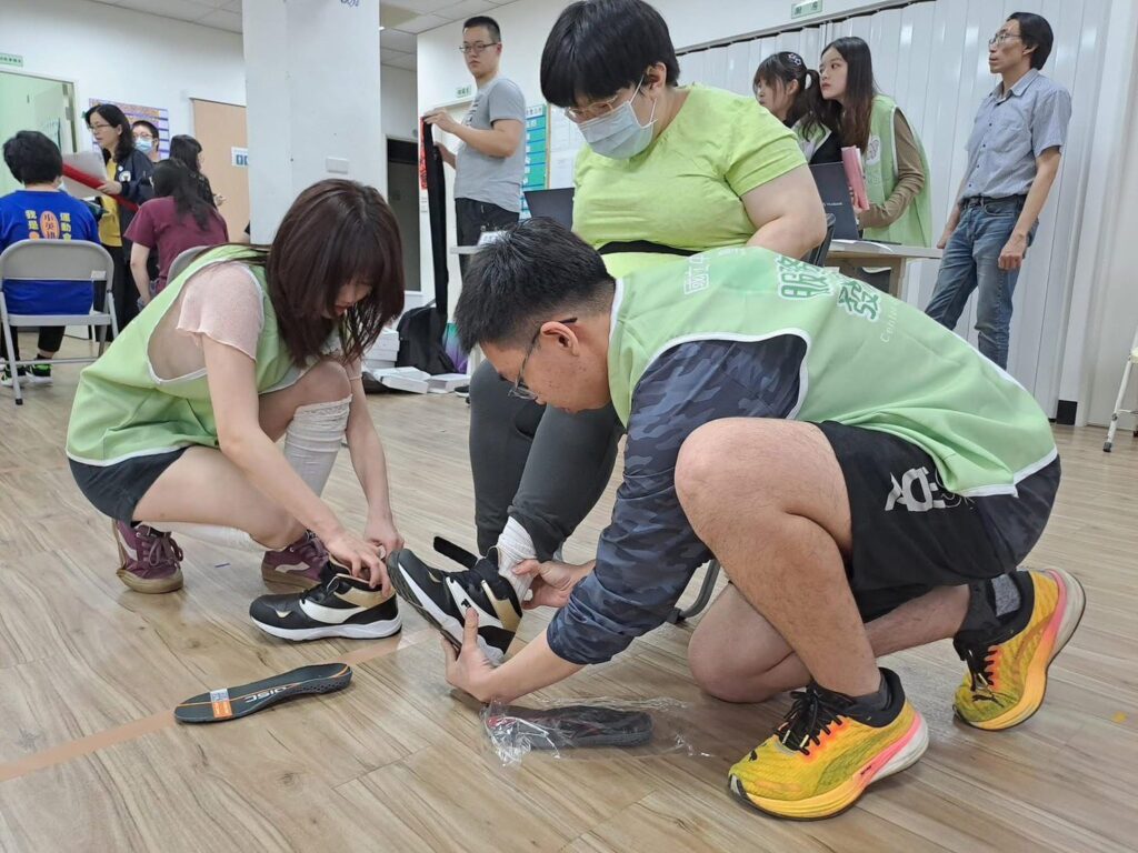 教育部教學實踐研究計畫補助大學生用科技智慧醫療融入社會服務