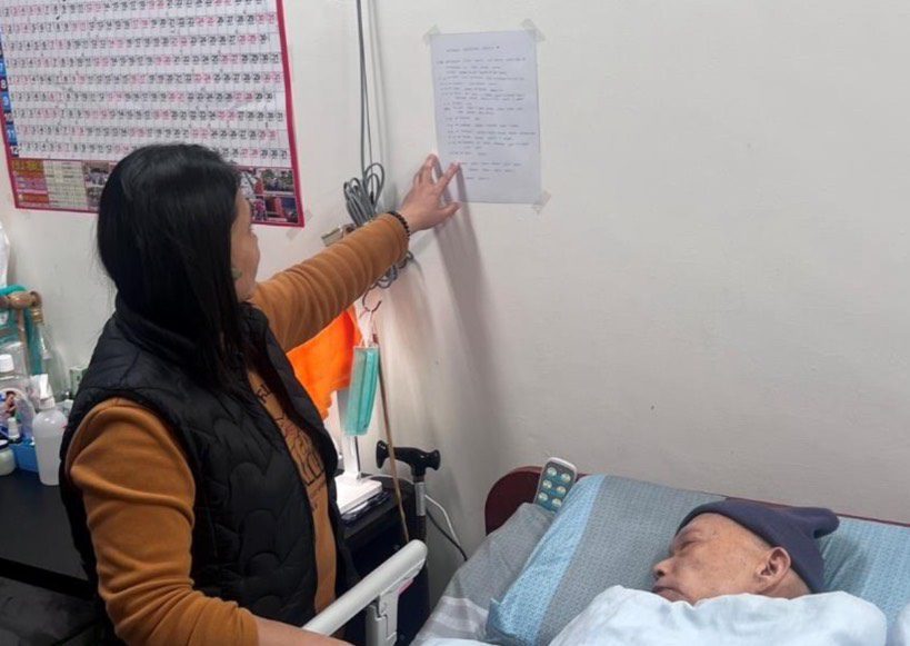 印尼籍移工蕾莎樂觀照顧阿公 獲桃園之星殊榮感謝長河人力資源培訓