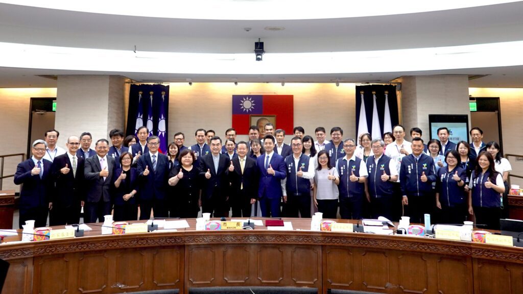 考試院副院長許舒翔赴北市府與市長蔣萬安座談-聚焦人力運用與留才制度