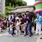 蔣萬安親迎學童開學　「鮮奶週報」升級2.0全年無休