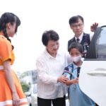 開學了!-盧媽媽沙鹿迎新生 見證鹿陽國小一期校舍啟用