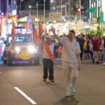 百年傳統綻放國際！基隆中元祭放水燈遊行　跨國姊妹市共襄盛舉