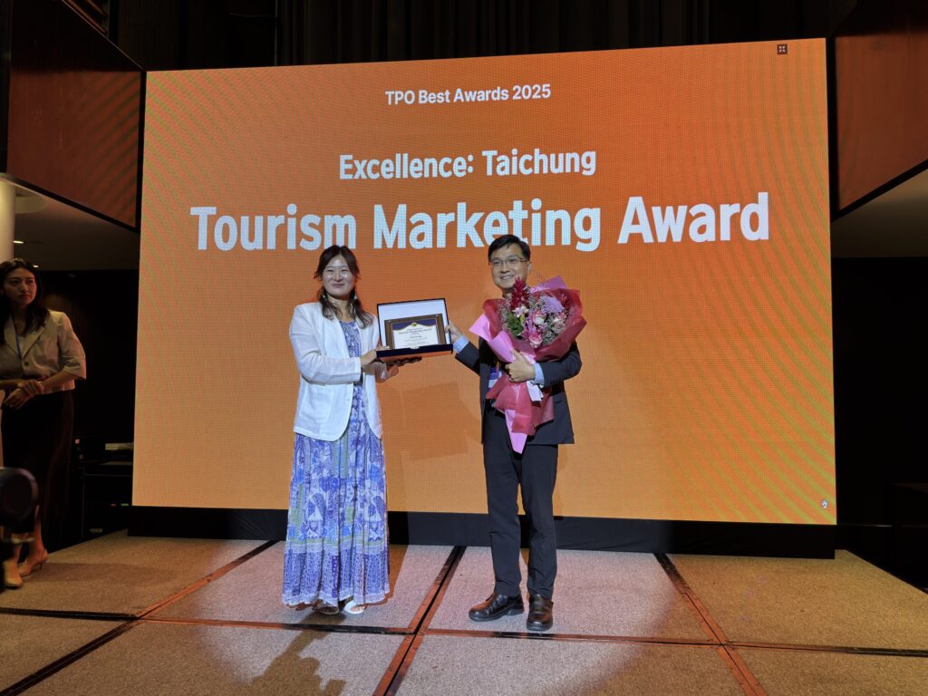 中市觀旅局獲旅遊行銷傑出獎　越南領獎行銷2026全球觀光論壇在台中
