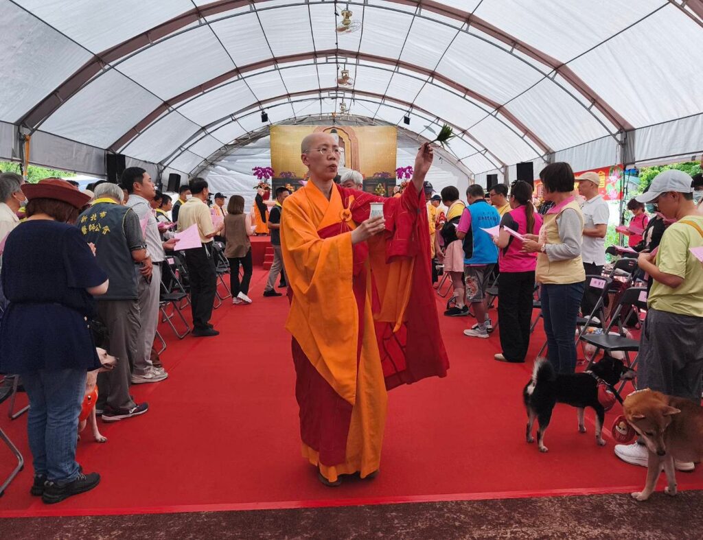 新北攜手佛光山辦理中元動物聯合法會　超薦萬靈祈福安生