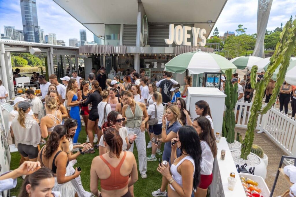 接軌歐美最新coffee-party風潮-週六關渡碼頭貨櫃市集開催《關關聚揪》咖啡派對