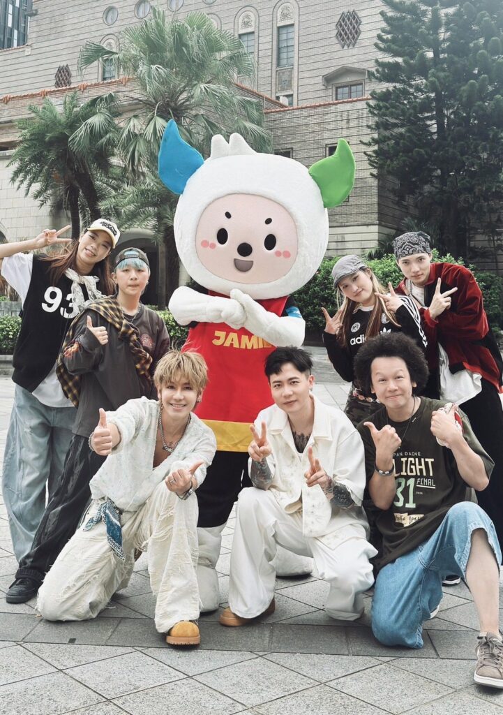 第20屆捷運盃街舞大賽-美食與文創市集邊看比賽邊享受佳餚