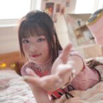 16歲全能唱跳女聲-sinby-欣菲-新歌mv大秀「快遞飛件手勢舞」