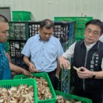 中市雙獲114年全國十大績優農業產銷班　農業局長致贈紅榜祝賀！