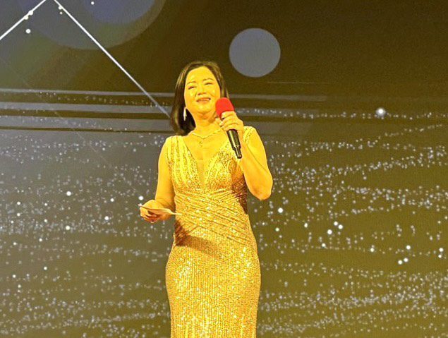 王春菊帶領台灣卡麗斯創單月1.25億營收　12夥伴同步晉升首席