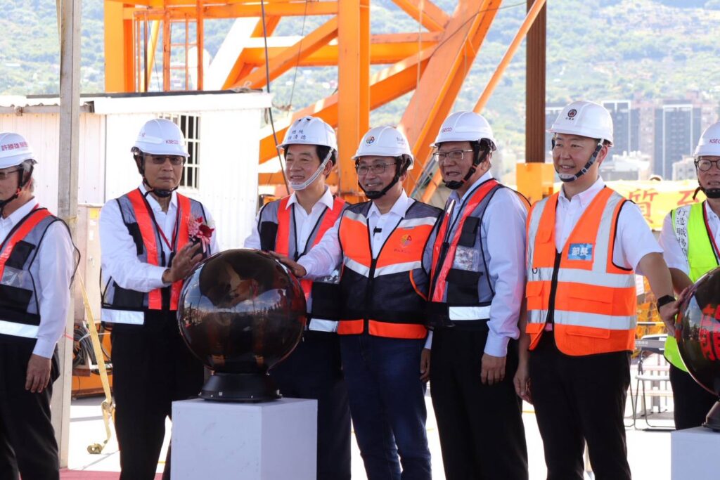 淡江大橋今舉行合龍儀式 侯友宜:提升北海岸交通效能更將是臺灣國際級新地標