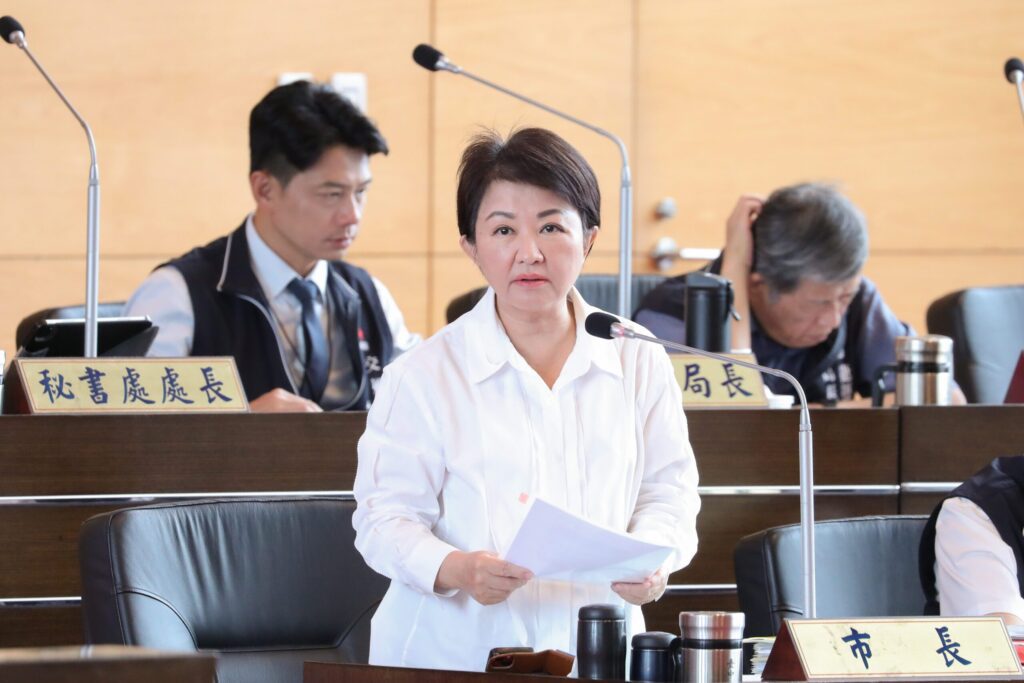 議員關心大里掩埋場與文山焚化爐工程 盧市長:市府推動焚化爐汰舊換新、確保可長治久安處理垃圾