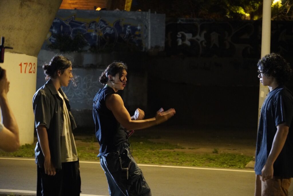 奇軒-tricking-首登大銀幕挑戰「狠殺手」祝福同劇組-lulu-黃路梓茵和陳漢典喜訊幸福美滿