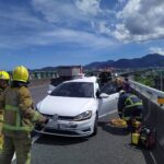 8旬翁駕車國5故障占用外車道遭聯結車追撞車尾全爛　老夫妻受傷