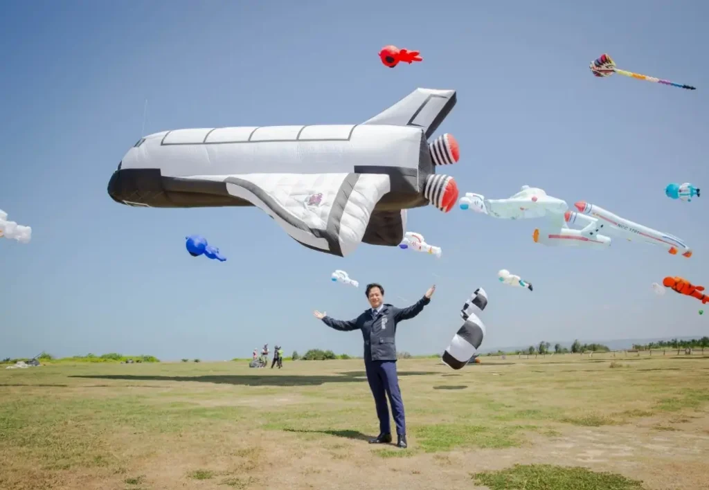 全台最大風箏嘉年華起飛！新竹風箏節「箏霸星際」10/3華麗升空