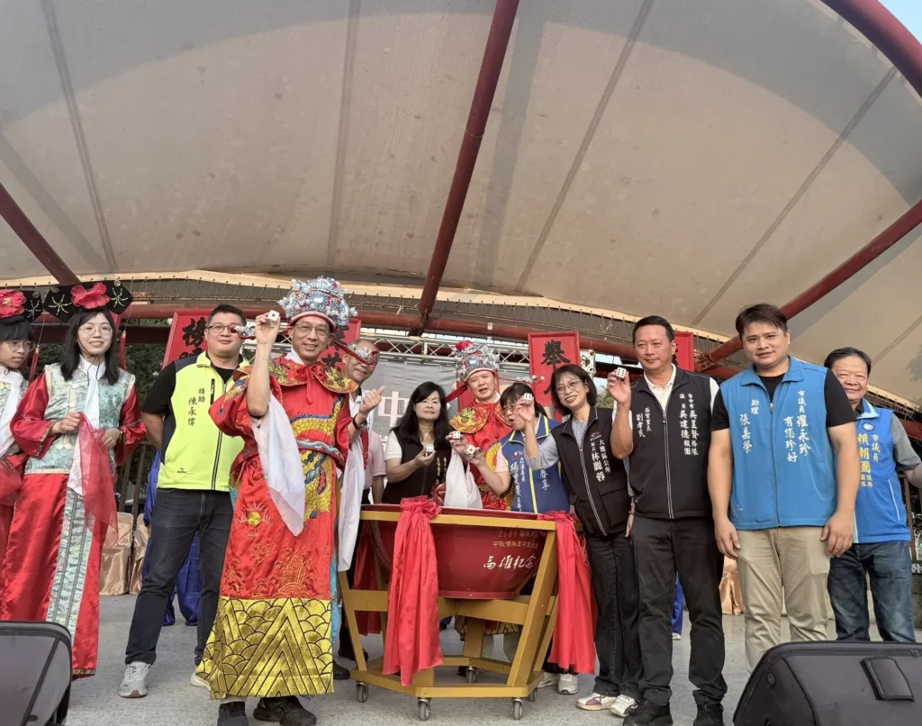 百人同樂博狀元餅　大雅學府商圈中秋熱鬧滾滾