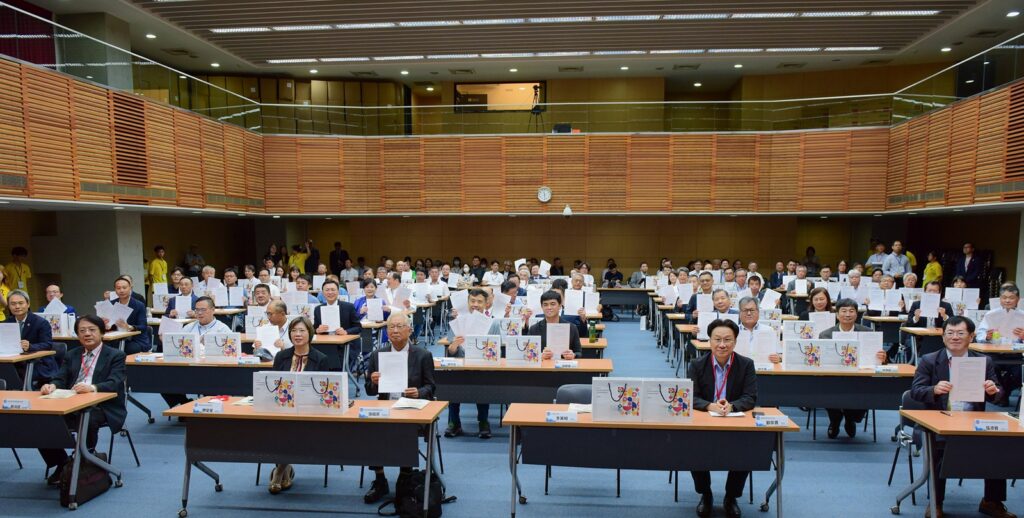 產官學攜手邁向淨零　中原大學與75家企業簽署mou