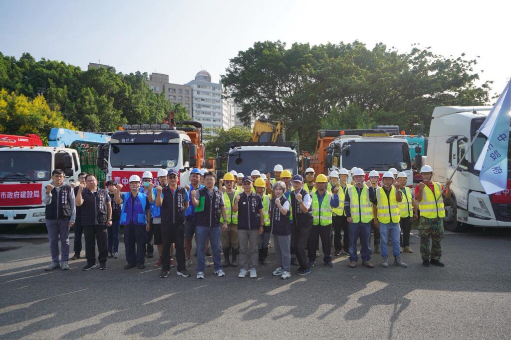 公私協力守護台灣！　中市不動產公會捐百萬支持建設局救災