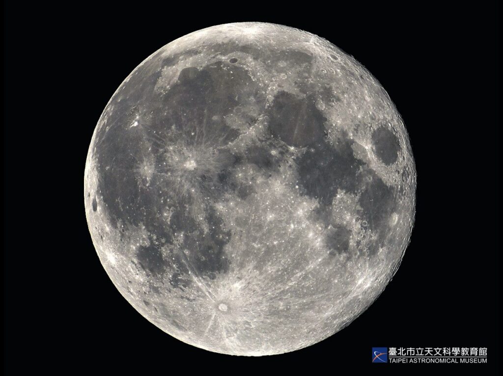 今年中秋為何不滿月？-天文館：「十五月亮十六圓」是常態