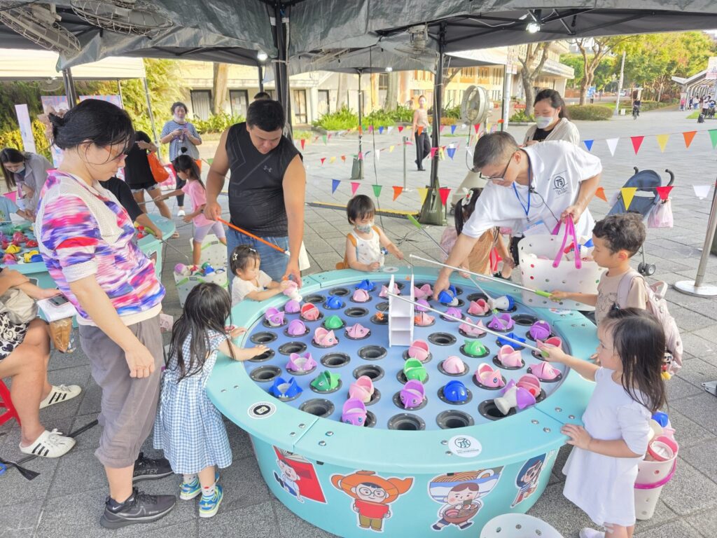 「童遊台北·嗨玩商圈」商圈嘉年華歡慶十週年！-兒童界偶像齊聚！遊樂設施、商圈手作體驗全都有，200萬獎項大放送！