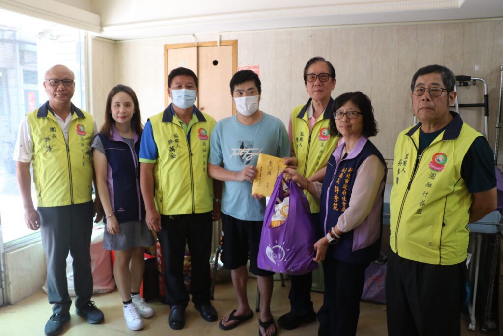 單親爸罹重病欠醫療費生活陷困　圓融行善團秋節前救援18萬5千元