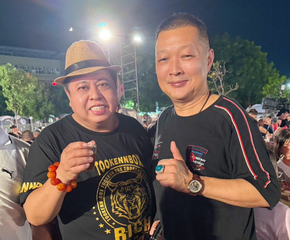 熱血俠義的黑龍精神-李江堃引領東龍藝品走出風格與溫度