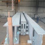 高雄吊掛鋼架出狀況　當場砸死1女、1男骨折