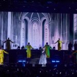 張信哲唱進國際地標紐約站「麥迪遜花園廣場」首次用『走路上班』方式到演唱地點