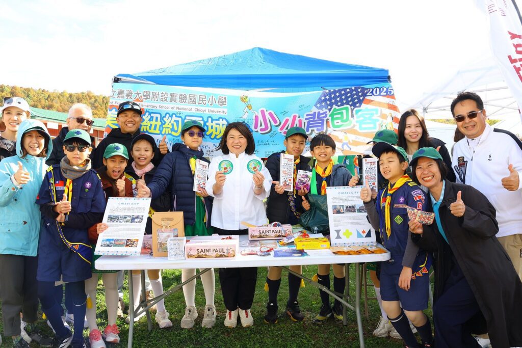 童軍前進雪城蘋果節行銷嘉義　黃敏惠讚：最優質小小外交官