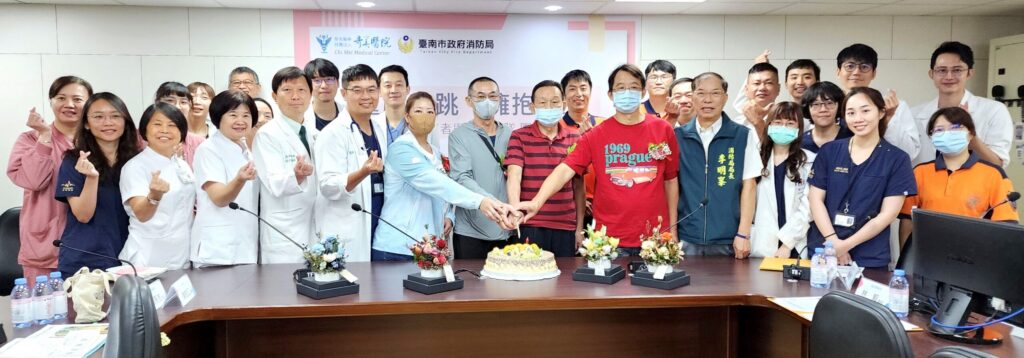 奇美醫院「重啟心跳・擁抱新生」團聚會-4位康復病友見證「生命之鏈」