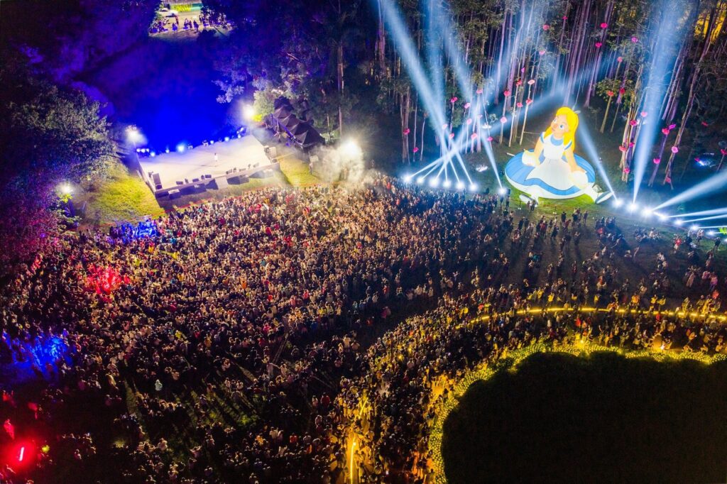 77萬人朝聖！-嘉義光織影舞展倒數一週　把握最後機會